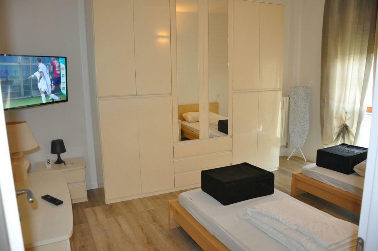 Milano Easy San Donato Milanese Exterior foto